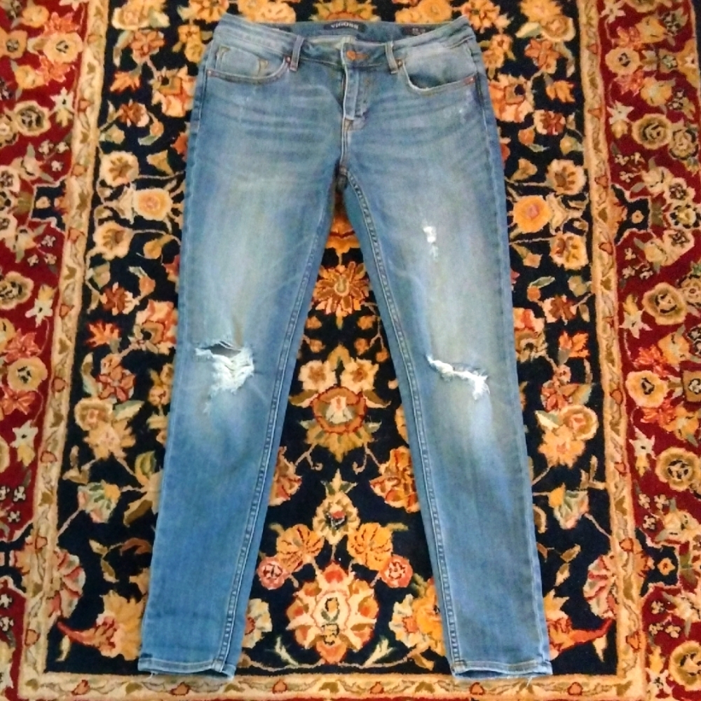 VIGOSS- Jagger Distressed Skinny Jeans Size 28